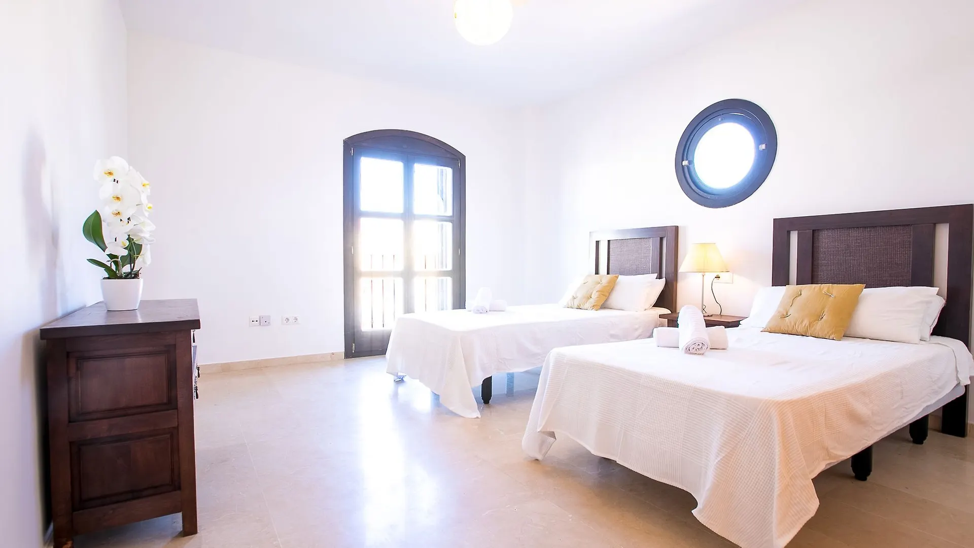 Oleholidays Adosado Villas Y Golf Guadalmina Urbanizacion Privada ماربيا