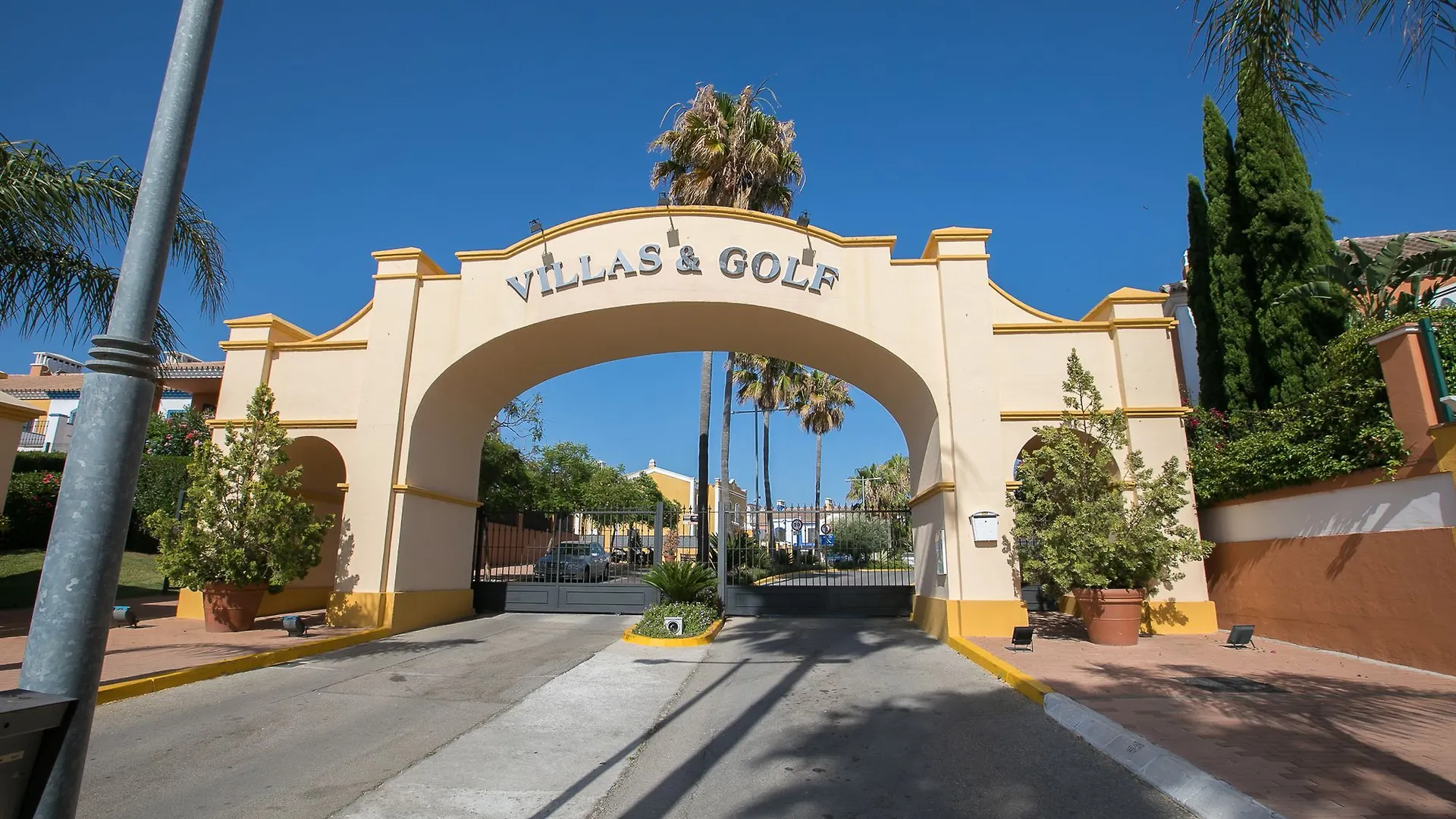 بيت للعطل Oleholidays Adosado Villas Y Golf Guadalmina Urbanizacion Privada ماربيا إسبانيا